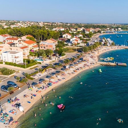 Croliday Apartment With Pool Nin Vrsi Exterior foto